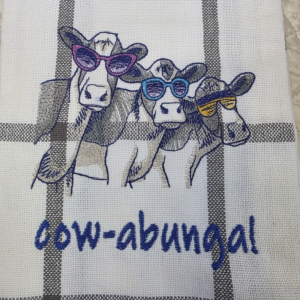 Lot Of 4 Funny Cow Kitchen Towels Silly Sarcasm‎ Windowpane Buffalo Plaid